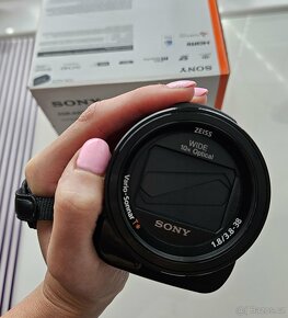 Videokamera Sony Handycam 4K se snímačem CMOS Exmor - 3