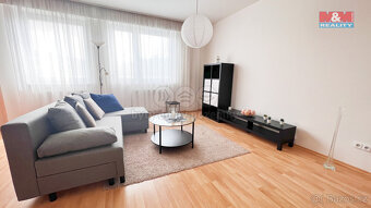 Pronájem bytu 2+kk, 58 m², Zlín, garážové stání - 3