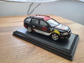 Škoda octavia combi CSC v mierke 1:43 - 3