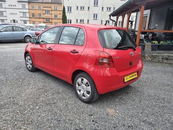 Toyota Yaris, 1.3 VVTi 64kw 1.majitel Klima - 3