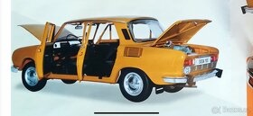 1:8 Škoda 100 (IXO/DeAgostini) kompletní stavebnice - 3