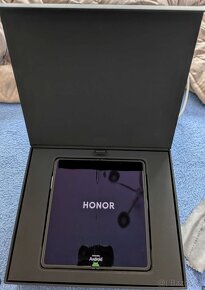 Honor Magic V2 - 3