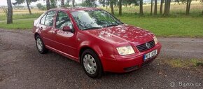 VW Bora 1.6 16v - 3