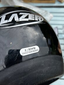 Lazer helma na motorku  55_56 - 3