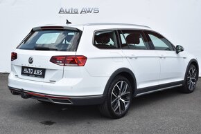 Volkswagen Passat 2.0BiTDi DSG 4x4 Alltrack LED Virtual - 3