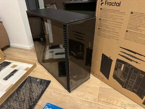 Fractal Design Define 7 XL Black TG Light Tint - 3