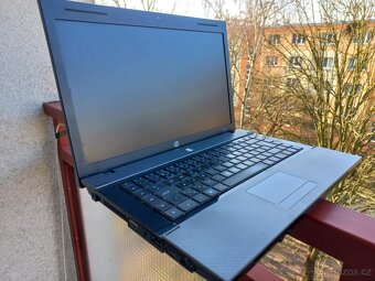 notebook HP 620--HDD 1 TB --RAM 4 GB - 3