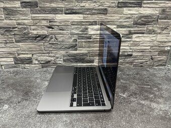 MacBook Pro 13 2020 i5 / 8GB / 256GB - 3