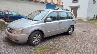 Kia Carnival 2.9 - 3