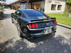 Ford Mustang 3.7 - 3