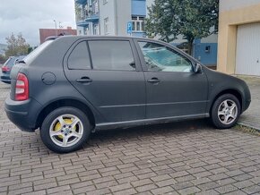 ŚKODA FABIA 1.4i - 44KW - NOVÉ PNEU - PLASTI DIP KAROSERIE - 3