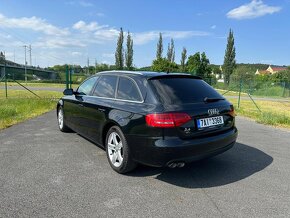 Audi a4 2.0tdi Automat 2011 Navi,Side a line assist,handsfre - 3