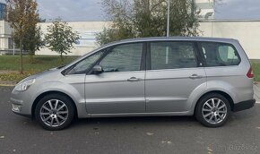 Ford Galaxy 2.0 (benzín), GHIA, tažné, 7 míst, panorama - 3