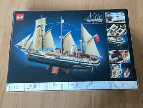 Lego 10335  - Loď Endurance - 3