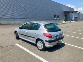 PEUGEOT 206 1,4 HDi 50kW - 2.maj ČR - Tažné zařízení - 3