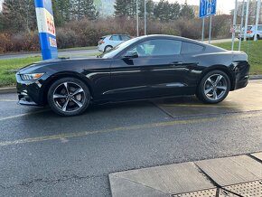 Ford Mustang 2015 3.7 V6 aut. Zimni pneu. - 3