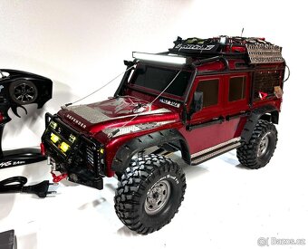 Traxxas TRX-4 Land Rover Defender 4x4 v MEGA tuningu - kompl - 3