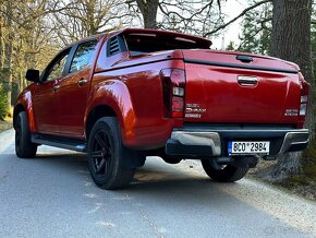 Isuzu D-max 2,5 TD 4x4 - 3