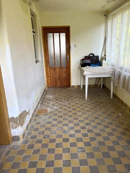 Rodinný dům (130 m2), pozemek celkem 681 m2. Loučka,(Zlín) - 3