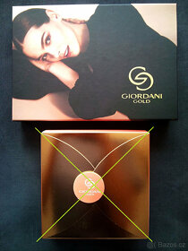 Exkluzivní dárková kazeta dekorativ. kosmetiky Giordani Gold - 3