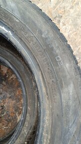 K33 - 2x ZIMNÍ  NOKIAN  - 205/55 R16 91H - 5,5mm - 3