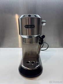 Kávovar Delonghi Dedica EC685.M + Mlýnek KG 520.M - 3