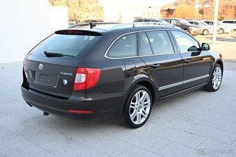 Škoda Superb 2.0TDI 125KW DSG Elegance 4/2012 - 3