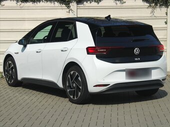 Volkswagen ID.3 0,0 ProPerf 62kWh TČ ČR 1.maj  150kW/58kWh P - 3