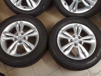 alu kola 5x114,3 r17 original hyundai zimaky 225/60/17 - 3