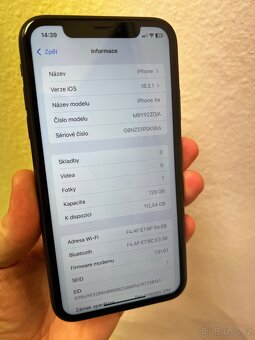 Apple iPhone XR 128 GB Černý 100% Baterie - 3