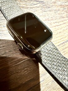 Apple iWatch 7 ocel (GPS+eSIM) 45mm, milánský tah, top stav - 3