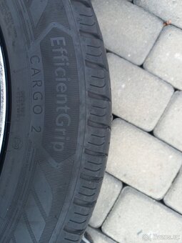 letní pneu Goodyear Efficient Cargo 2 215/60/17C 109/107T - 3