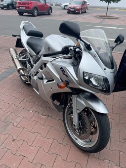 Suzuki SV 1000S - 3