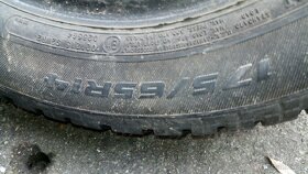 Pneu 175/65 r14 - 3