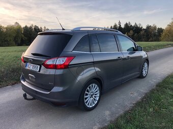 Ford Grand C-MAX - 3