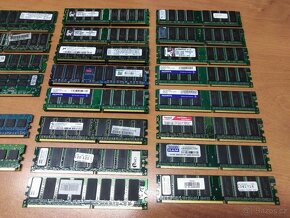 Různé druhy RAM pamětí SDRAM, DDR i DDR2 do počítače - 3