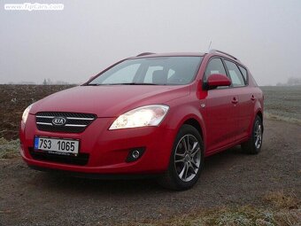 rozprodam kia ceed sw facelift 1.6 crdi 85kw 2010 rozprodam - 3