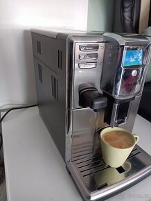 Kavovar espresso PHILIPS  EP 5364 - 3