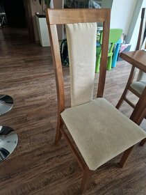 Prodám jídelní stůl a židle z masivu - 3