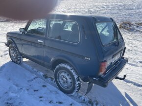 Lada Niva 1.7i - 3