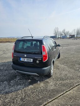 Skoda roomster scout 1.4tdi - 3