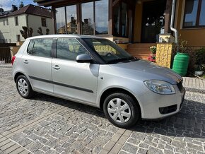 ŠKODA FABIA II 2007 1.4i 16v AMBIENTE - 3