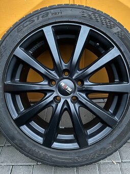 Sada Alu kol s letními pneu 225/45 ZR17 94Y - 3