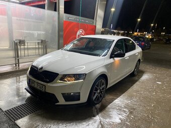 Škoda octavia 3 rs 2.0tsi - 3