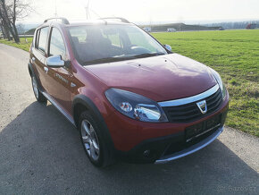 Dacia Sandero 1.6 Stepway, KLIMA, rok 2012 - 3