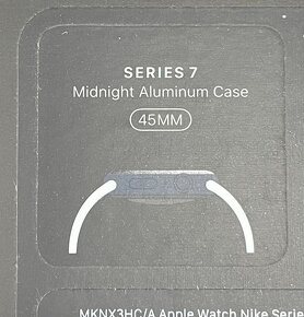 Apple Watch  Series 7 45mm Midnight Aluminum Case Nike - 3