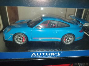 Autoart modely - 3