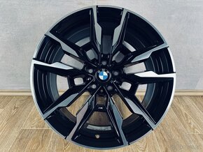 Originál kola R19 BMW i4 G26 M-Paket - 3