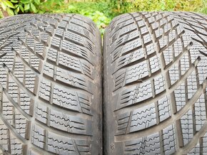 235/55 r17  Goodyear UltraGrip Performance 3 - 3