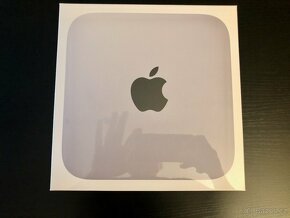 Apple Mac mini / M1 / 8GB / 256GB SSD / stříbrný + USB-C HUB - 3